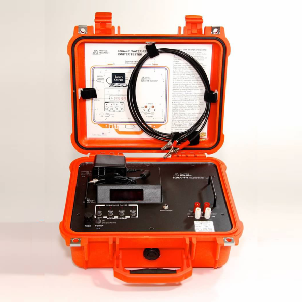 Open View of Weatherproof 620A-4R Igniter Tester Amptec Research